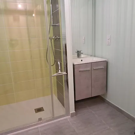 Moderne Proche Et Commerces, Quartier Des Demoiselles ! - Fr-1-323-512 Apartament