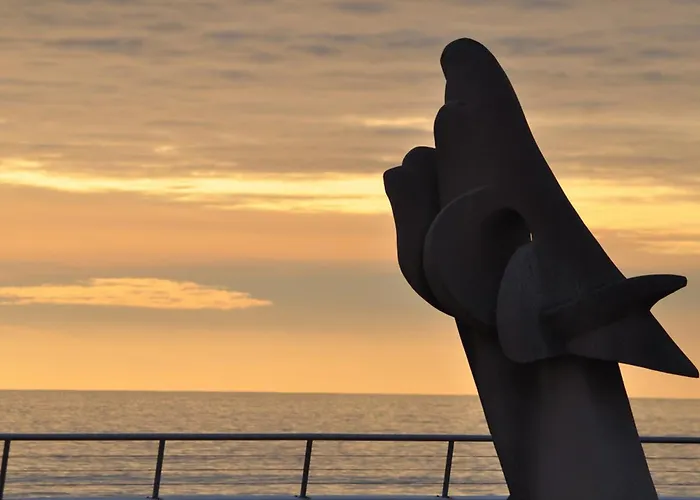 Moderne Proche Et Commerces, Quartier Des Demoiselles ! - Fr-1-323-512 아파트